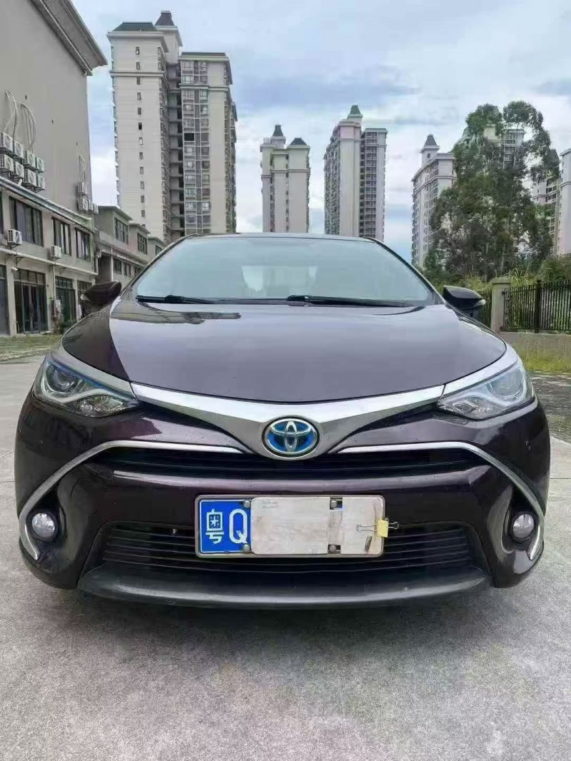 深圳16年丰田雷凌1