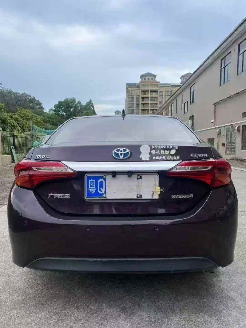 深圳16年丰田雷凌8