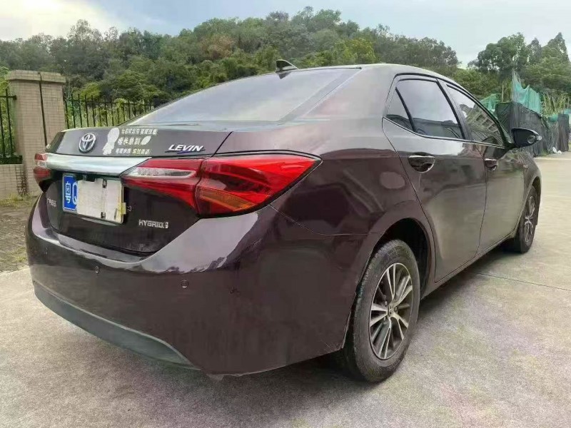 深圳16年丰田雷凌9