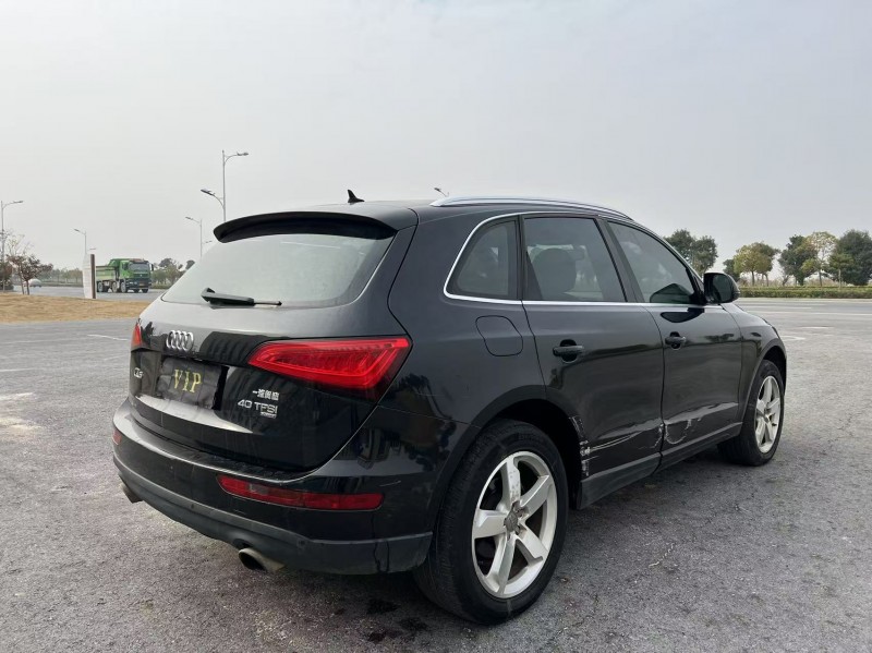盐城13年奥迪Q58
