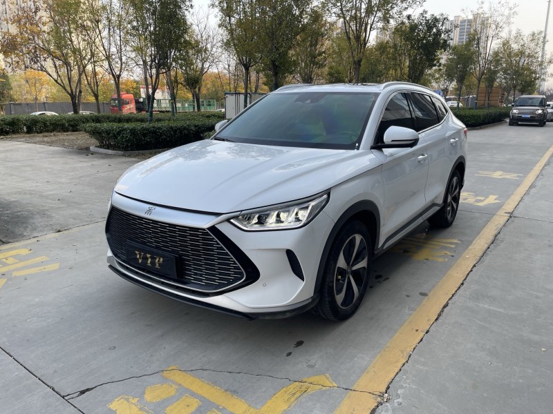 济宁23年比亚迪宋2