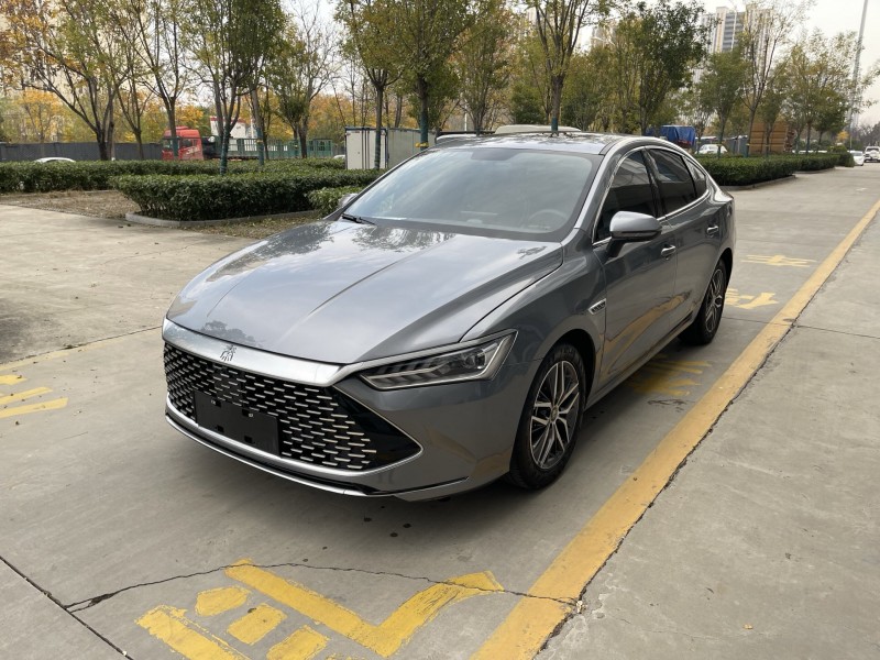 济宁22年比亚迪秦2