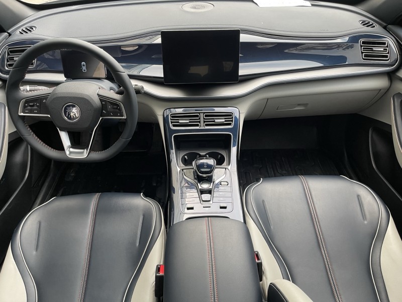 济宁22年比亚迪秦5