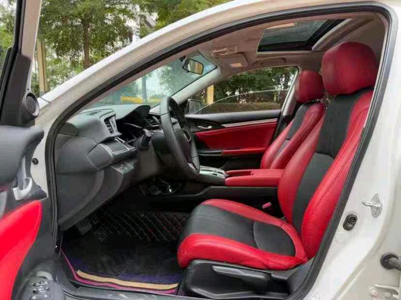 东莞19年本田思域4