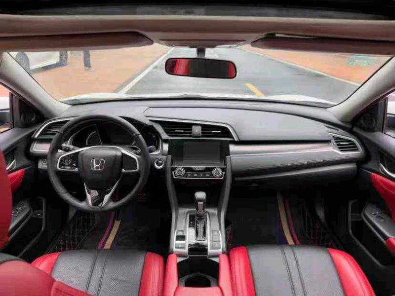 东莞19年本田思域5