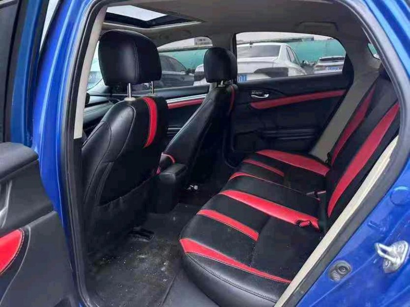 东莞17年本田思域6