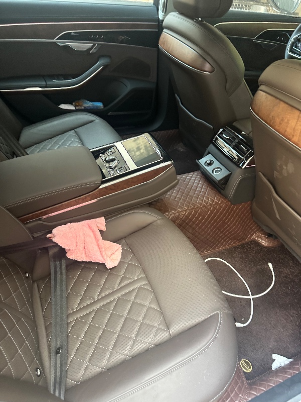 开封24年奥迪A8L8