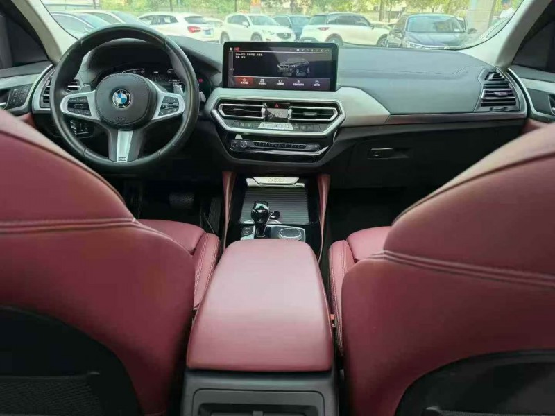 南平22年宝马X44