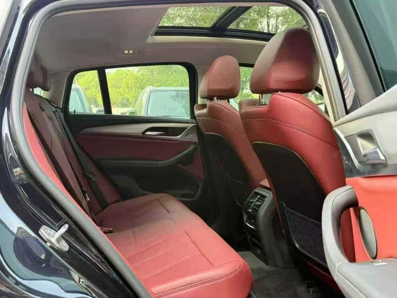 南平22年宝马X47