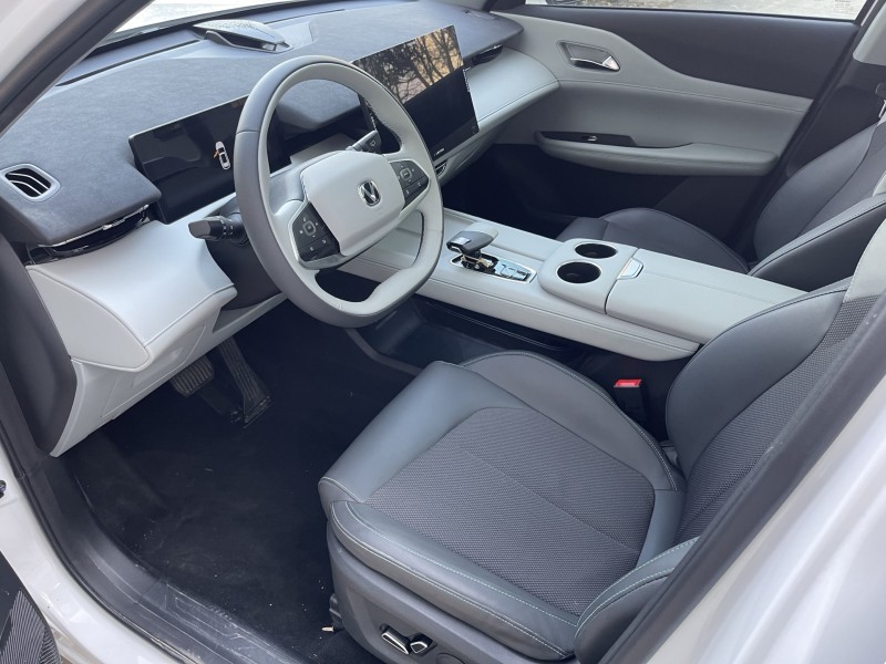 济宁25年长安汽车UNI4