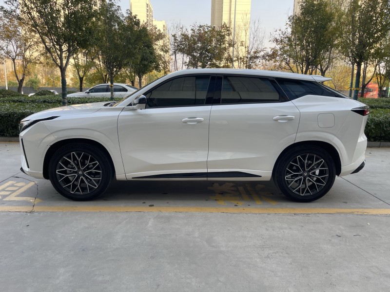 济宁25年长安汽车UNI7