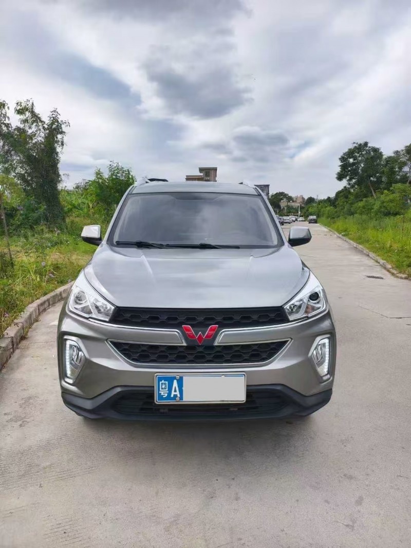 广州23年五菱汽车宏光1