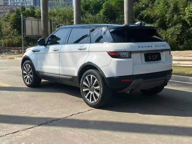 广州19年路虎极光7