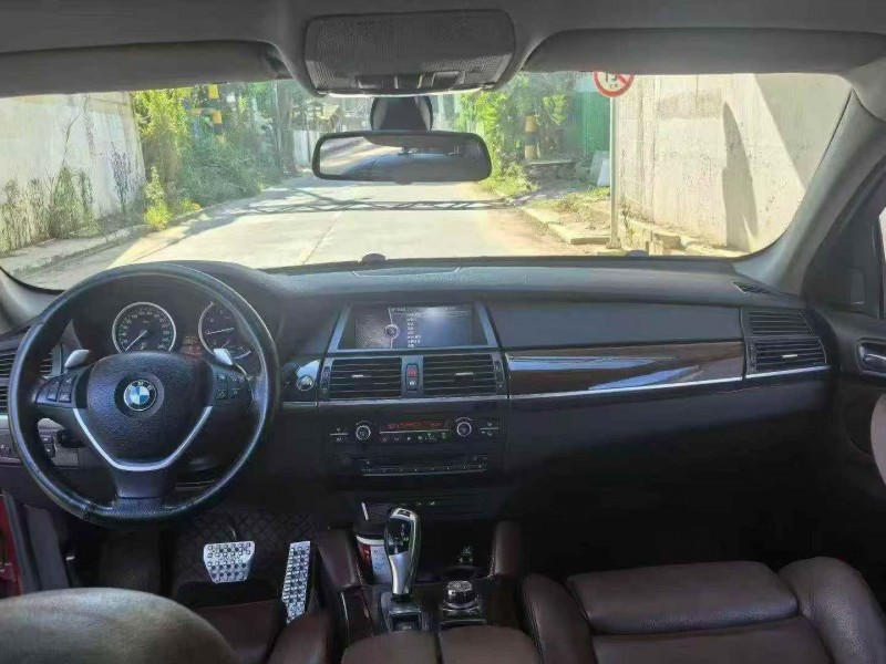 三明10年宝马X65