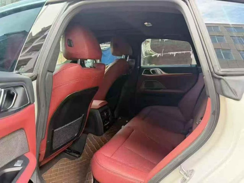 北海24年宝马4系7