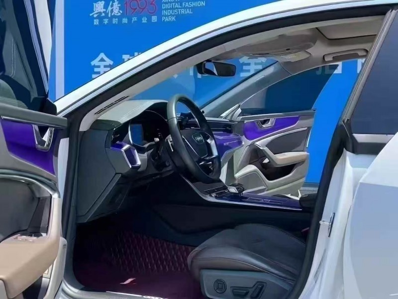 广州23年奥迪A7L6