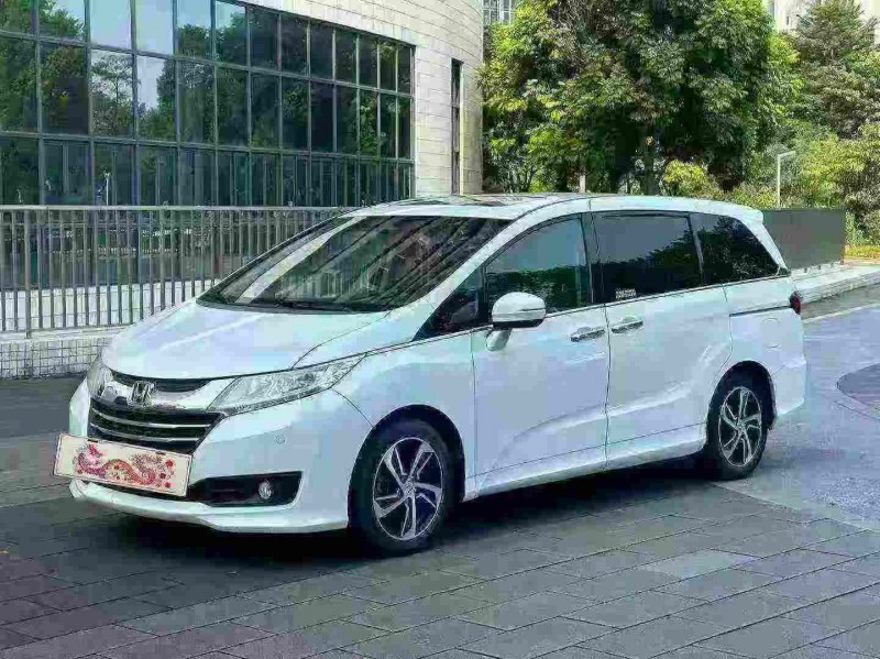 佛山17年本田奥德赛2