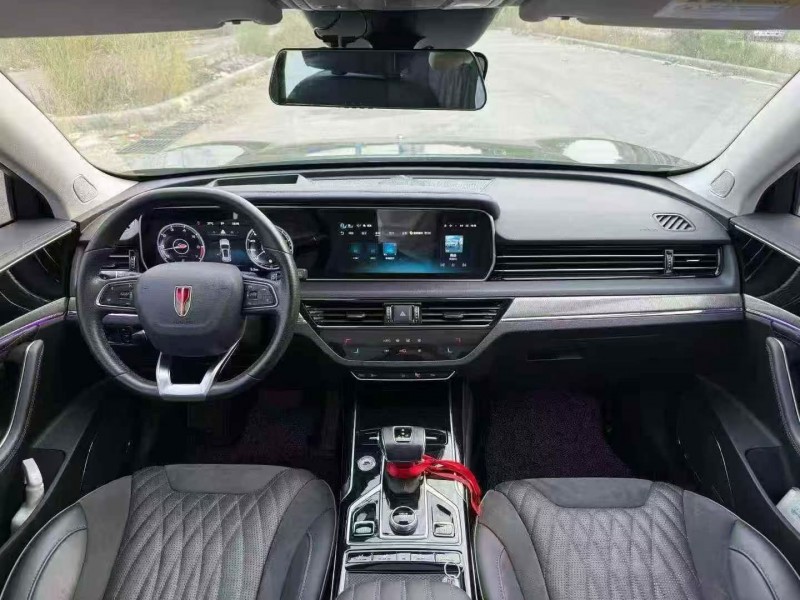 南宁22年红旗HS54