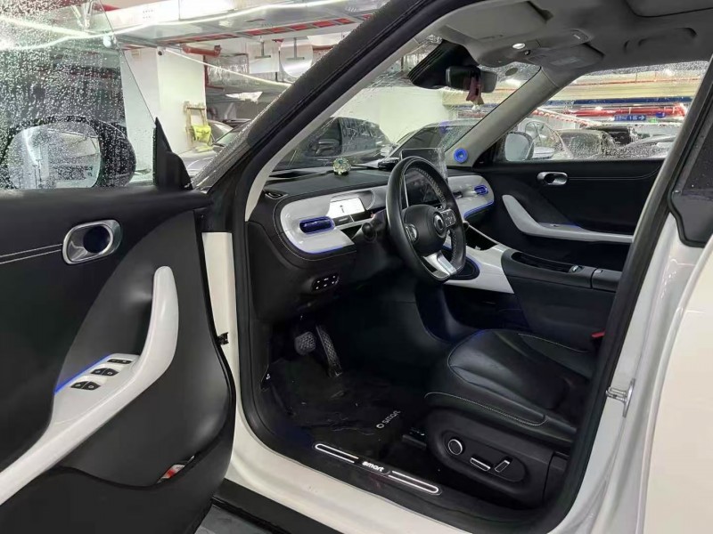 广州23年奔驰smart4