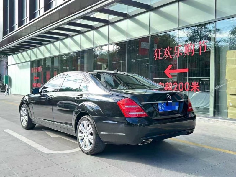 深圳13年奔驰S7