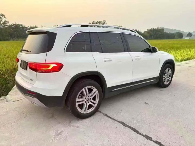 温州22年奔驰GLB8