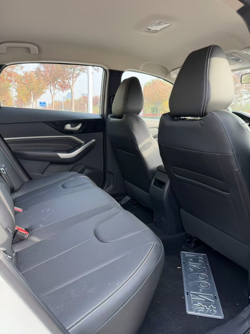 宿迁25年启辰D604