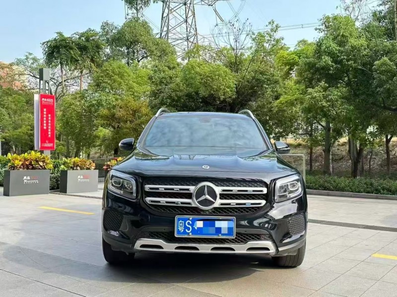 深圳22年奔驰GLB1