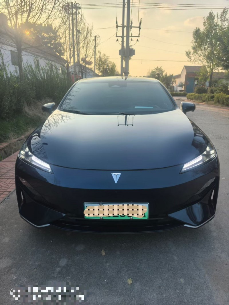 潍坊23年长安汽车深蓝1