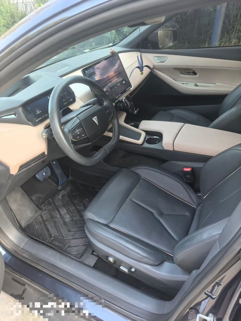 潍坊23年长安汽车深蓝4