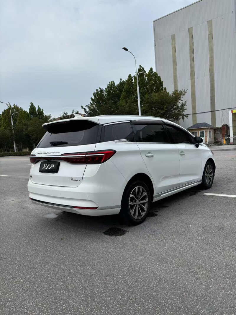 宿迁22年比亚迪宋8