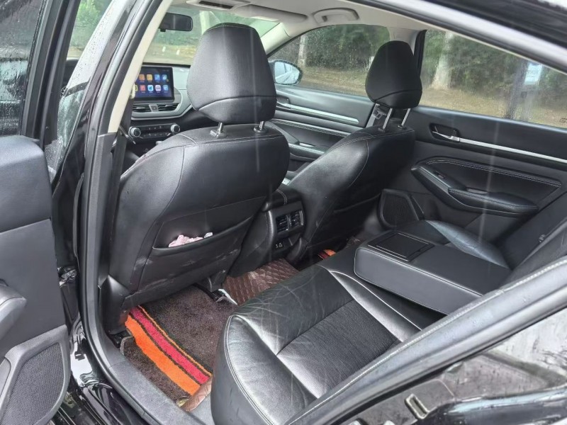 潍坊21年日产天籁6