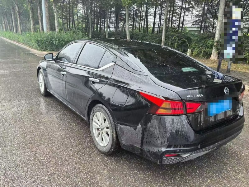 潍坊21年日产天籁8