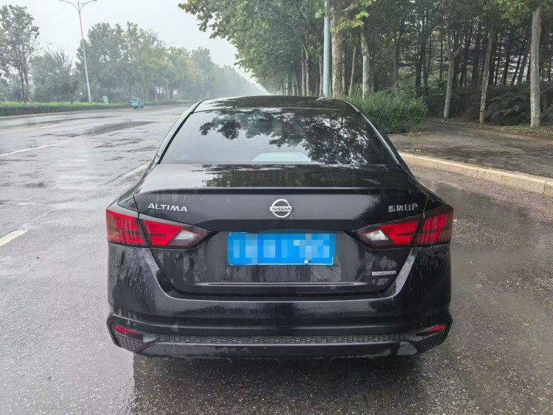 潍坊21年日产天籁9