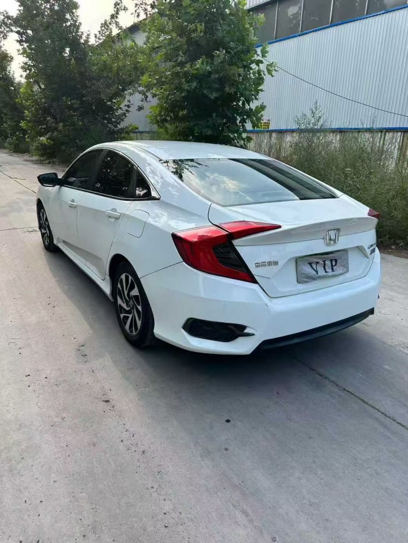 潍坊17年本田思域8