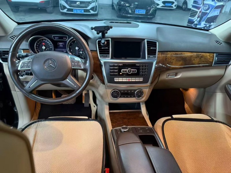 曲靖14年奔驰ML4