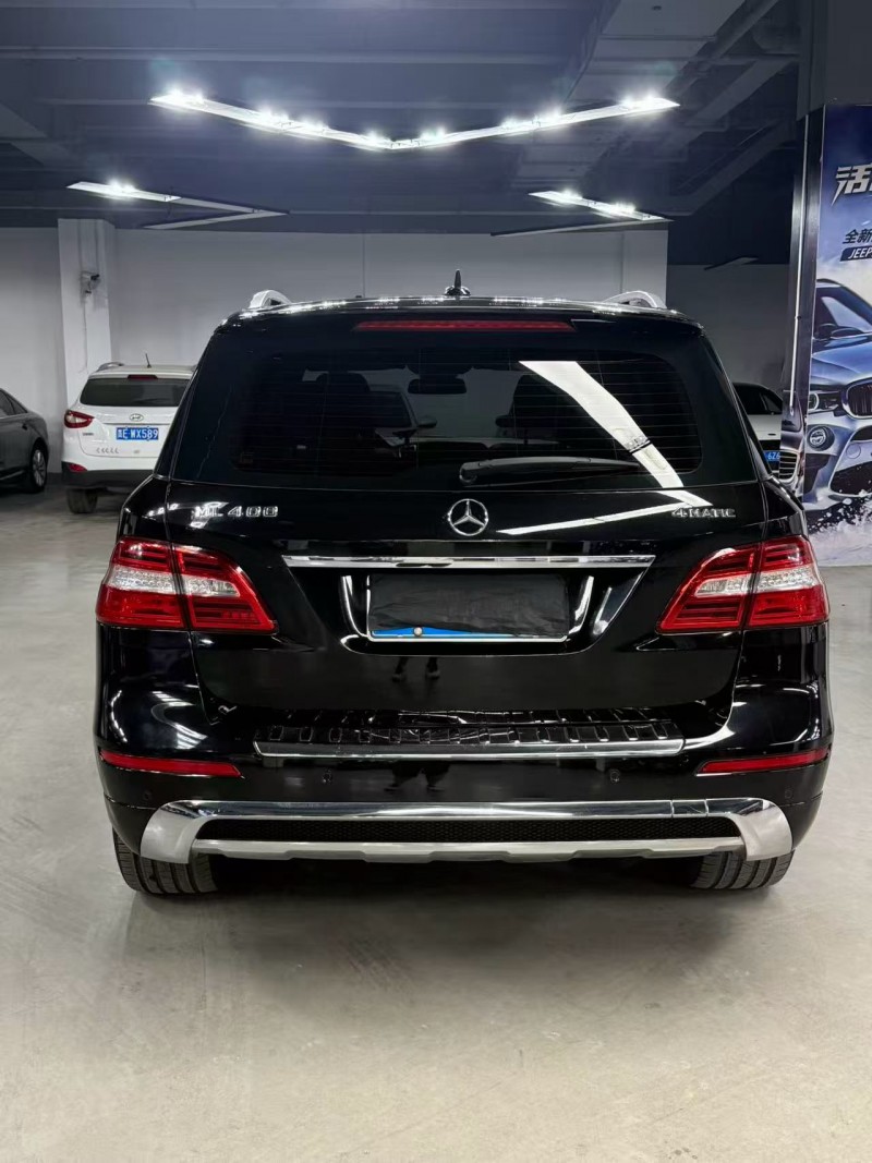 曲靖14年奔驰ML9