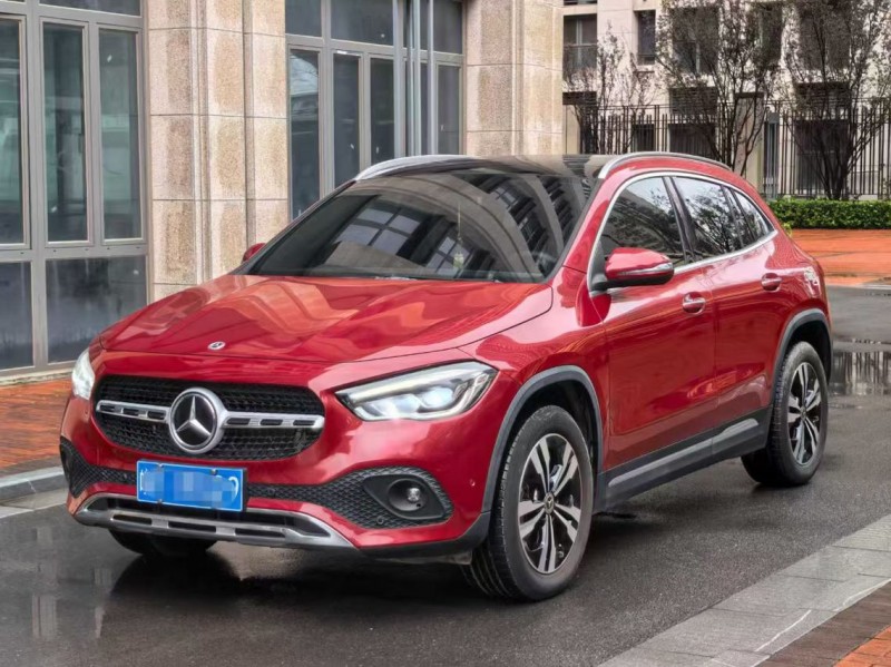 郑州21年奔驰GLA2