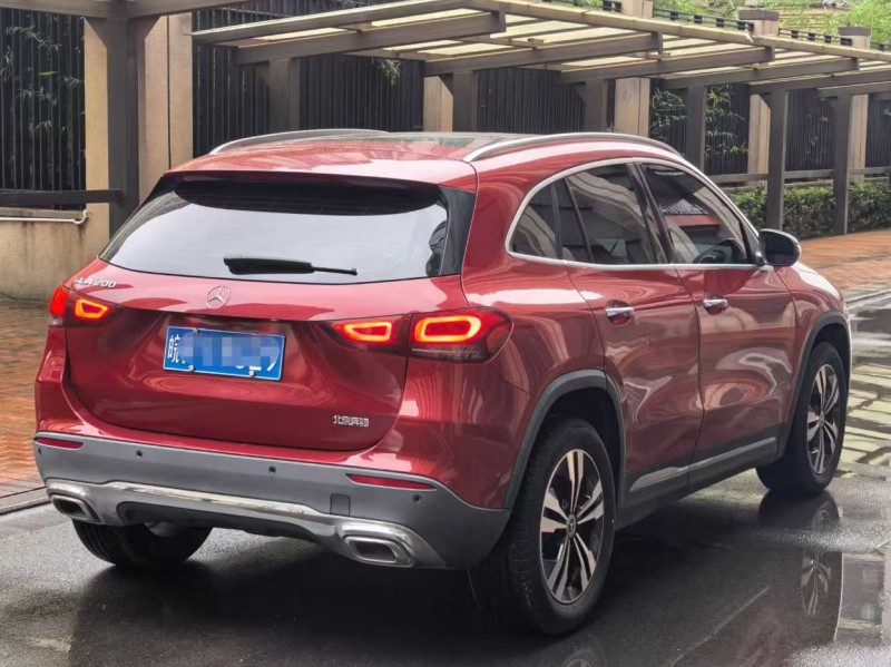 郑州21年奔驰GLA7