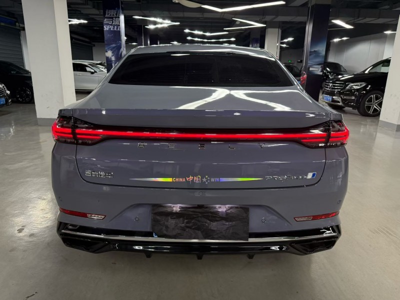 曲靖24年吉利星瑞9