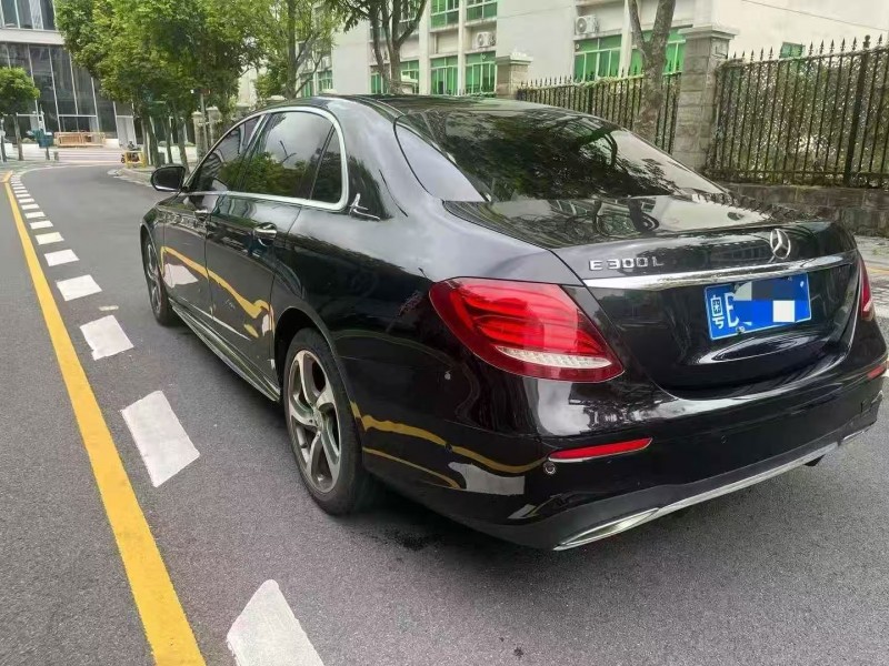 深圳18年奔驰E7