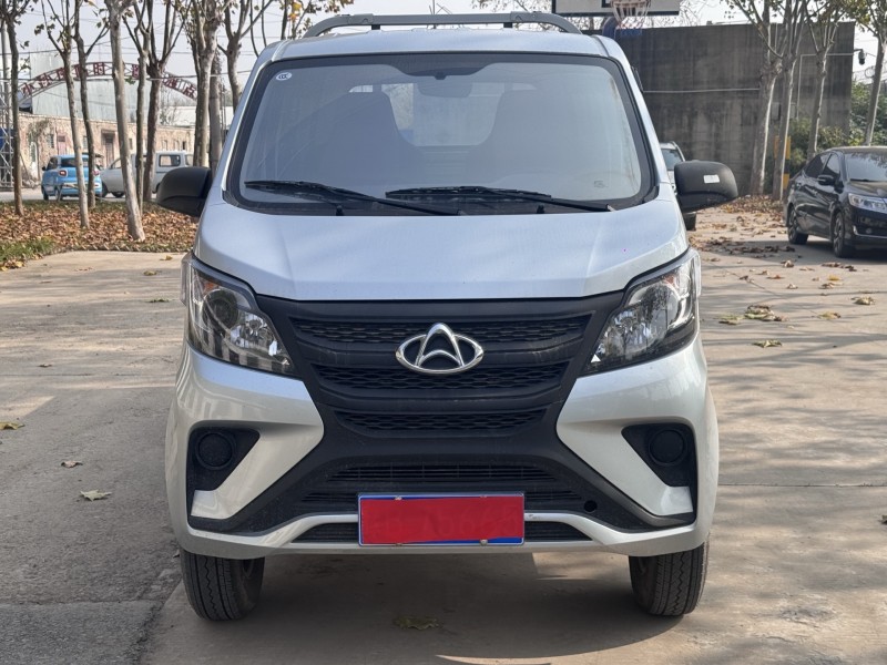 郑州23年长安汽车跨越1