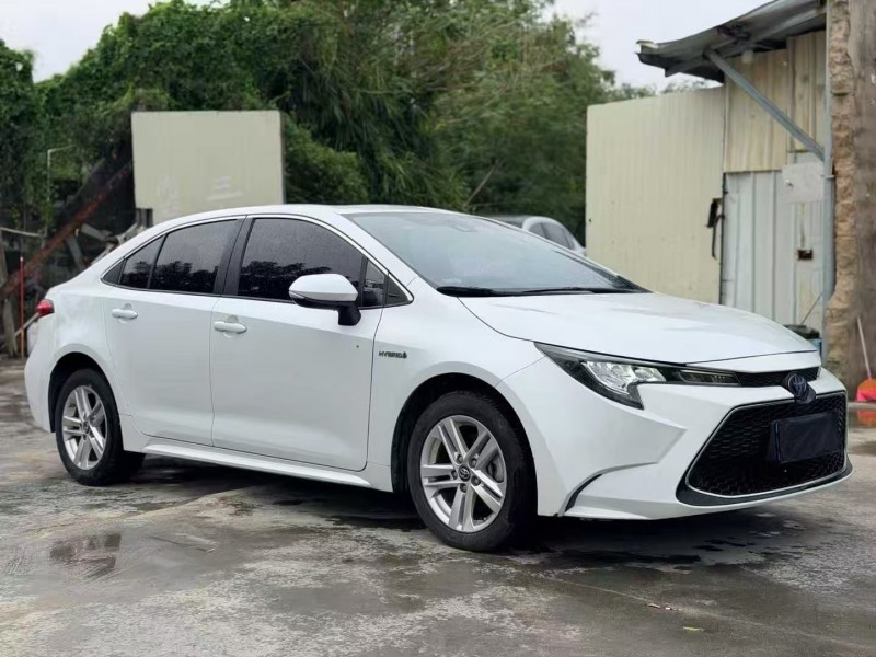 广州20年丰田雷凌2