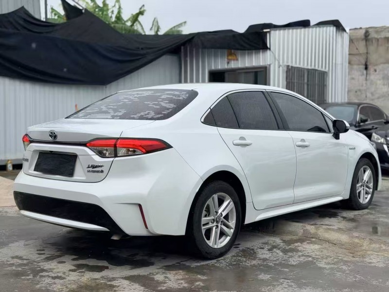 广州20年丰田雷凌8