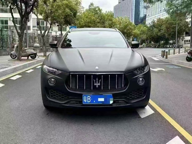 深圳22年玛莎拉蒂Levante1