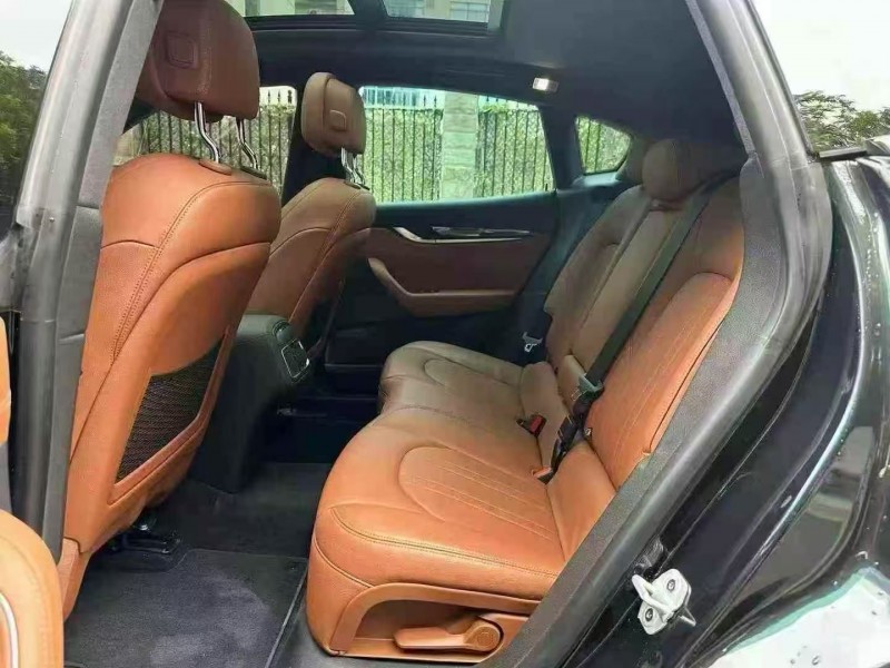 深圳22年玛莎拉蒂Levante6