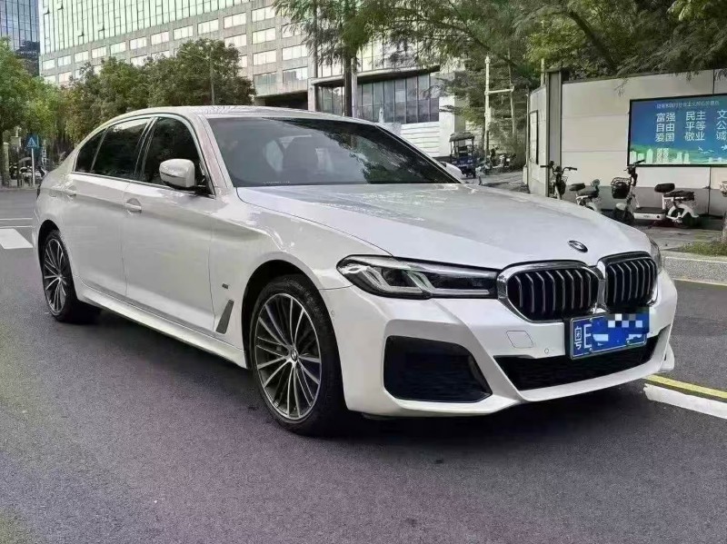 深圳22年宝马5系2