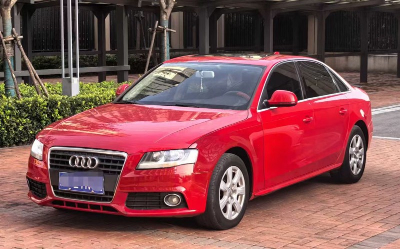 郑州11年奥迪A4L5