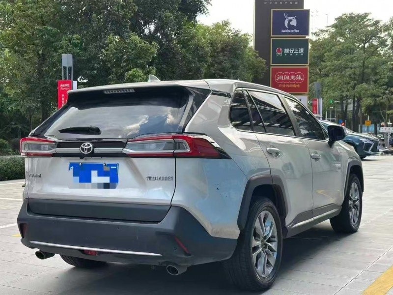 深圳21年丰田威兰达8