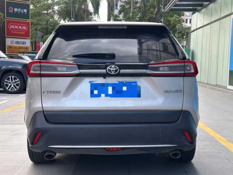 深圳21年丰田威兰达9