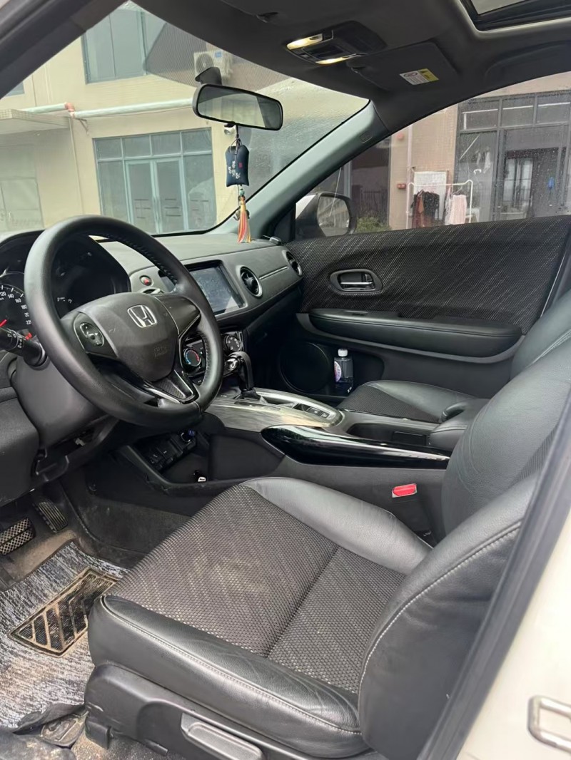 江门17年本田XRV4